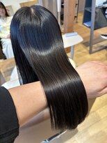 ロッカ(ROCCA)&nbsp;髪質改善酸性ストレートで叶う艶髪ロング