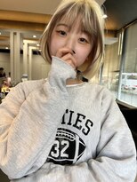 エイチ(H) インナーカラー/ハイトーン/顔周り似合わせカット/韓国っぽヘア
