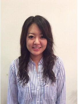 フルール(fleur) 【トレンド☆濡れ髪風♪リラックスウェーブ】