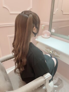 グルーヴ グルーヴ フェエリー(groove groove feerie) まおりんのアイドル王道ハーフツイン 新宿歌舞伎町ヘアセット