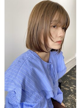 ジリ(JILI) 【大人女子】ミディアムレイヤー×ブラウンカラー 福永