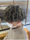 メンズハイライト波巻きパーマ