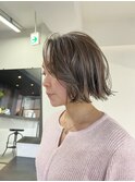 【なつみ】ナチュラルミニボブ,極細ハイライト明るめグレージュ