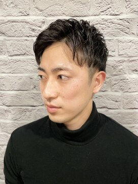 グレイスフル バーバープラチナム 六本木店(Graceful Barber platinum) ビジネスショート/ツーブロック/メンズショート/アップバング