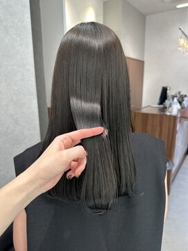 デイジー(Daisy) 透け感カラー/暗髪/超音波アイロン/オージュア