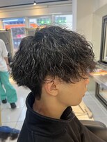 アイズ 海老名(AIZU) ツイストスパイラルパーマ メンズマッシュ マッシュパーマ