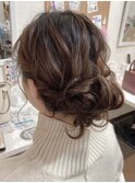 ルーズアップ　ルーズヘアアレンジ