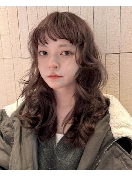 シキ 渋谷(siki) ベージュカラー/ブリーチなしダブルカラー/赤み消し/渋谷/原宿