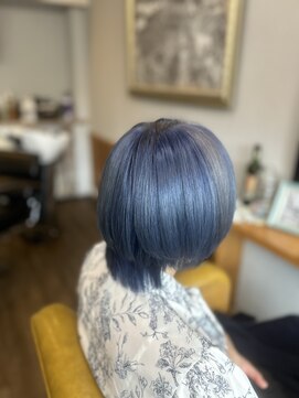 トルチェ(toRtue) 淡ブルー×ポイントシルバー