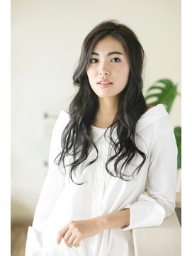 リゾラ(L'isola) 艶髪ロング