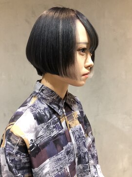 ジーナ(XENA) クリスタルグレー