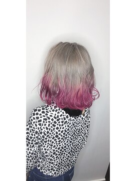 モードケイズ 阿倍野店(MODE K’s) ホワイト系×ピンクバイオレット系グラデーションカラー