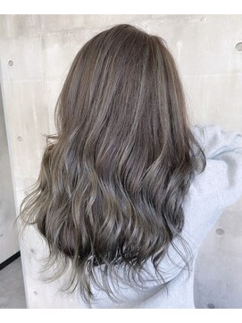 スターズ 船橋(STARS) シルバーバレットグレージュ