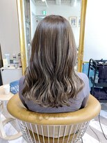 ロンドアベニール 北千住(Lond avenir)&nbsp;ふんわりミディアム　ミルクティーベージュ　西田大樹