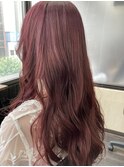 ピンクベージュ