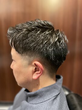 ヒロギンザ 田町店(HIRO GINZA) ツーブロフェードアップバングパーマ