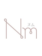 ヌム(Nm) ヌ ム