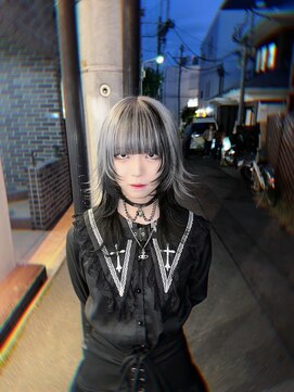 キイ 原宿 表参道(K.e.y) シルバー ウルフカット