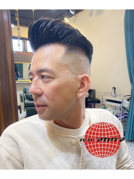 バーバー アカダマ リーゼント