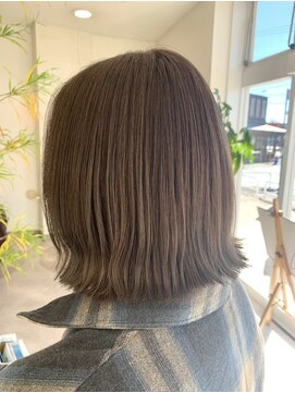 エミュー 笠間店(emu) 外ハネボブ