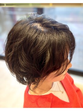 桜デコルポル(桜DECOルポル) カールとツヤ感を両立させたカーリーショートwith『バイカルテ』