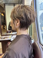 キー(kｅｙ)&nbsp;50代におすすめフェザーショート