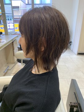 アッシュ 仙川店(Ash) 30代40代50代大人可愛いくせ毛オリーブベージュレイヤーショート