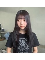 シアン(cyan) ぱつっとロングレイヤーカット
