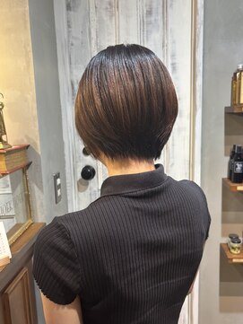 フークフーク(HOEK HOEK) short bob
