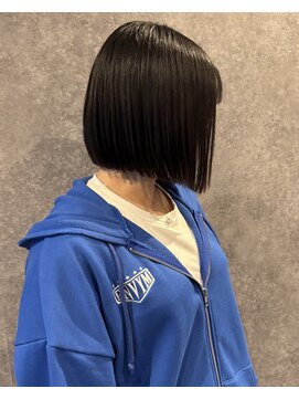 シック(chic.) 縮毛矯正/切りっぱなしボブ/ショートボブ/ボブ/ミニボブ