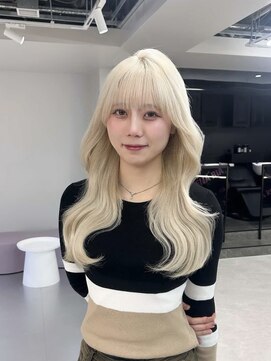 ジーナリア(Xena ria) 《Kaede》ホワイト♪