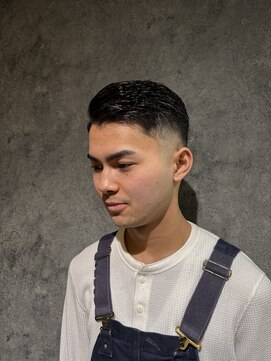 ドゥーエン 緑橋店(DoEN) スキンフェード/サイドパート