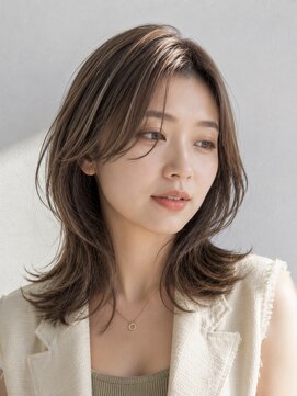 ハーツ(Heart's) ミディアムレイヤー 白髪ぼかし ハイライト 40代50代60代