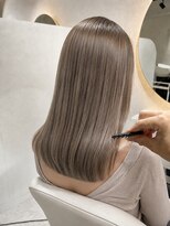 レヴァ(LEVA) 【茨木】透明感ミルクティーベージュ×艶ハイトーン