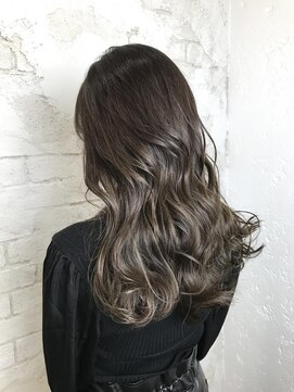 プライズ アイリス 池袋東口店(prize Iris) ミルクティーベージュ10代20代13200円