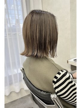 オウル(Owll) ◆◇首元スッキリ　切りっぱなしボブ◇◆