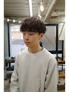 スレイ 西宮(SLAY) 波巻きハイライトアップバングツーブロックマッシュ