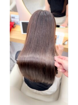 ピリオド 赤坂(Period.) カラー+縮毛矯正