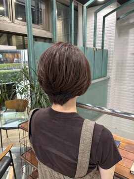 アピィス(APPiiS) セナ前下りショートボブ【前下りショートボブ横浜西口】