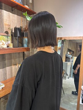 アルク(alku) ボブ　くびれボブ　透明感カラー
