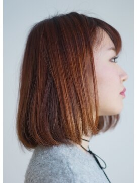 ディシェーレローブ(die Schere Lob) フリンジバング×タンバルモリ×赤毛