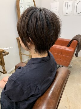 ショートオンリーサロントス(short only salon TOSS) 20代30代ふんわりトップ大人可愛いショートボブ