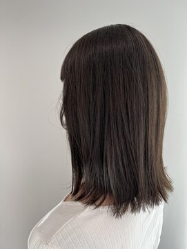 クイントネオリーブ 自由が丘正面口店(quint:neolive) グレージュカラー