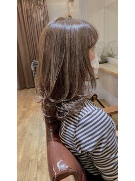 ヘアスペース リズム グリーン(Hair space Rizm green) ロングレイヤー