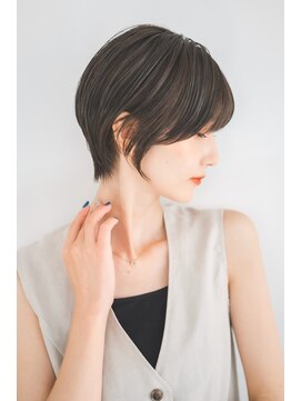 テュケー(TYCHE) くびれシルエットの大人美人ショートヘア/30代/40代/50代/前髪