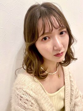 レブリィ ゼンコーハシモト(Reverie ZENKO Hashimoto) ミディアム×ウェーブパーマ