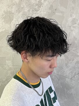 ウシワカマルイースト(ushiwakamaru East) 波巻きパーマ