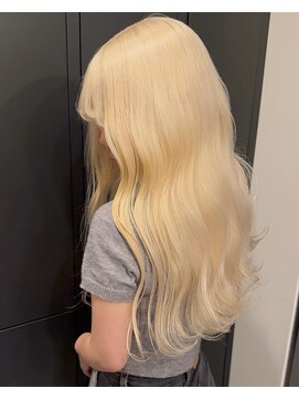 ベレーザ 渋谷(BELEZA) 11184ニュアンスカラーホワイトブロンド韓国風巻きレイヤー