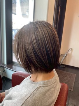 クロエ バイ ラヴィズム 燕三条店(CLOE by LUVISM) 白髪ぼかしハイライト