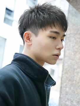 ゼロ 渋谷(XeRo) メンズヘアツーブロック刈り上げ 【ナチュラル束間ショート】